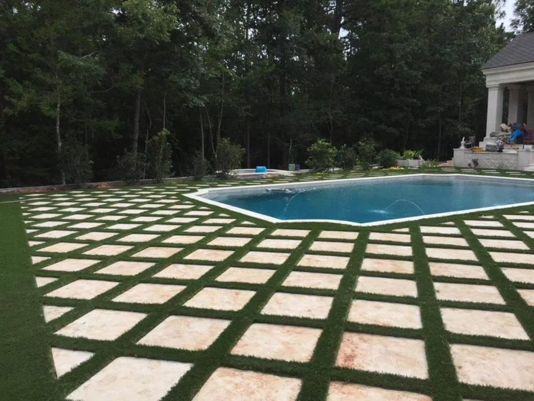 Artificial Grass around a pool