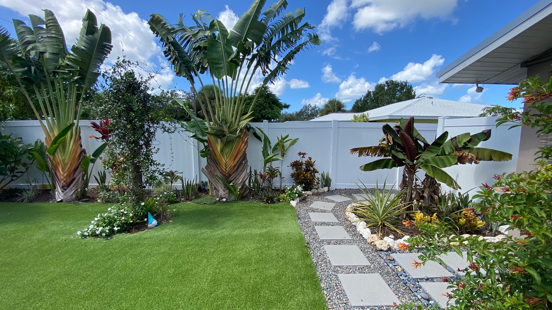 Transform Your Lawn with Premium Artificial Turf Installation in Jacksonville, Florida